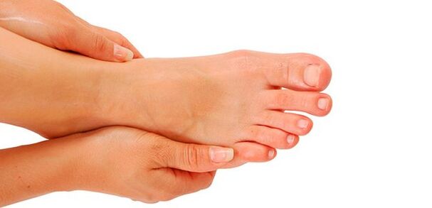 gezonde voet na behandeling met schimmelnagels